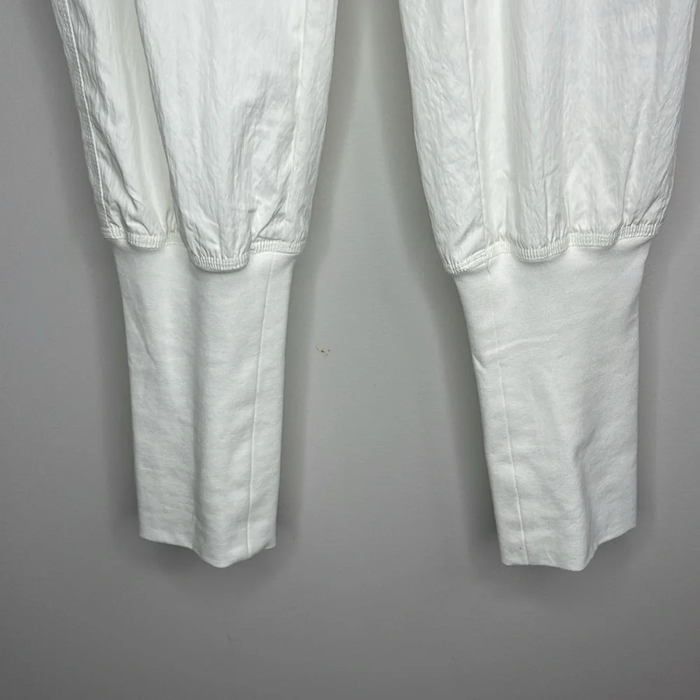 FP Movement NWT On the Road Pants White Size XS - Picture 4 of 9